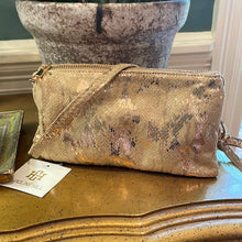 Load image into Gallery viewer, Metallic gold fleck crossbody with wristlet option.